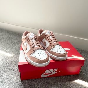 New in box! Nike dunk low wms rose whisper